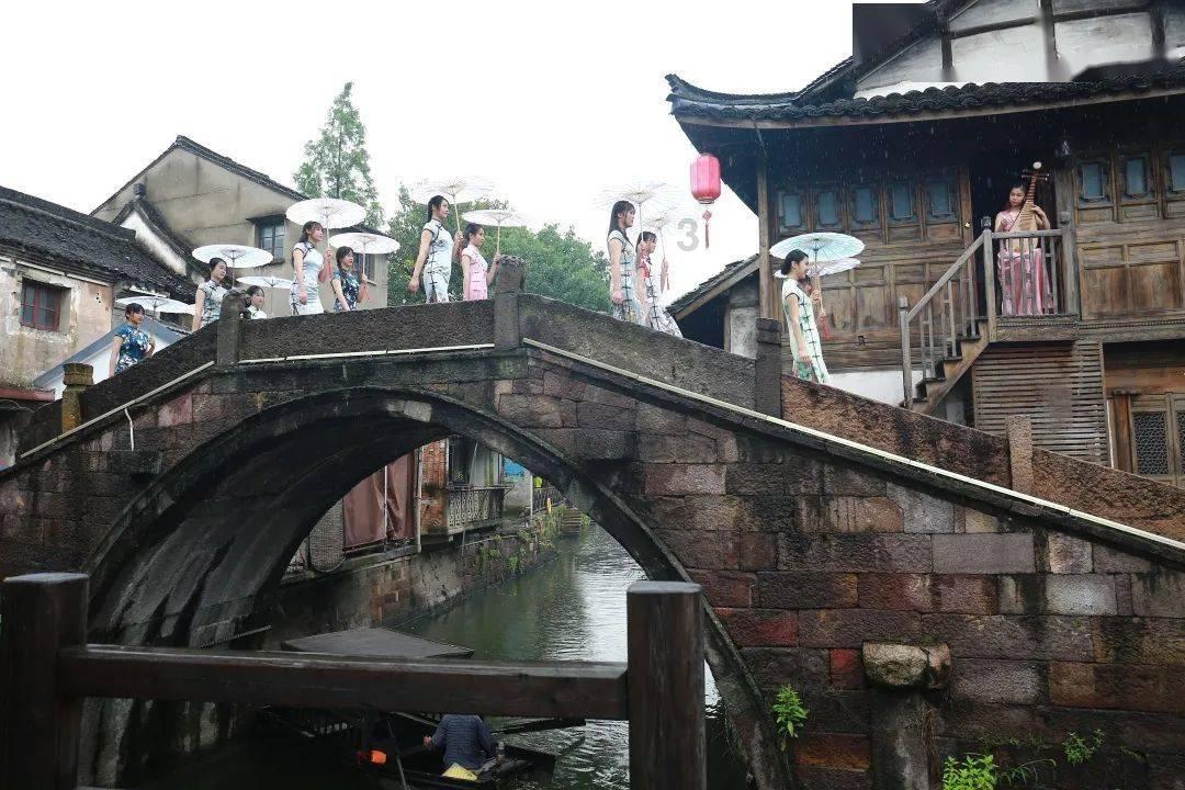 阿甘锅盔:千店背后的人效数字化巧思(一)